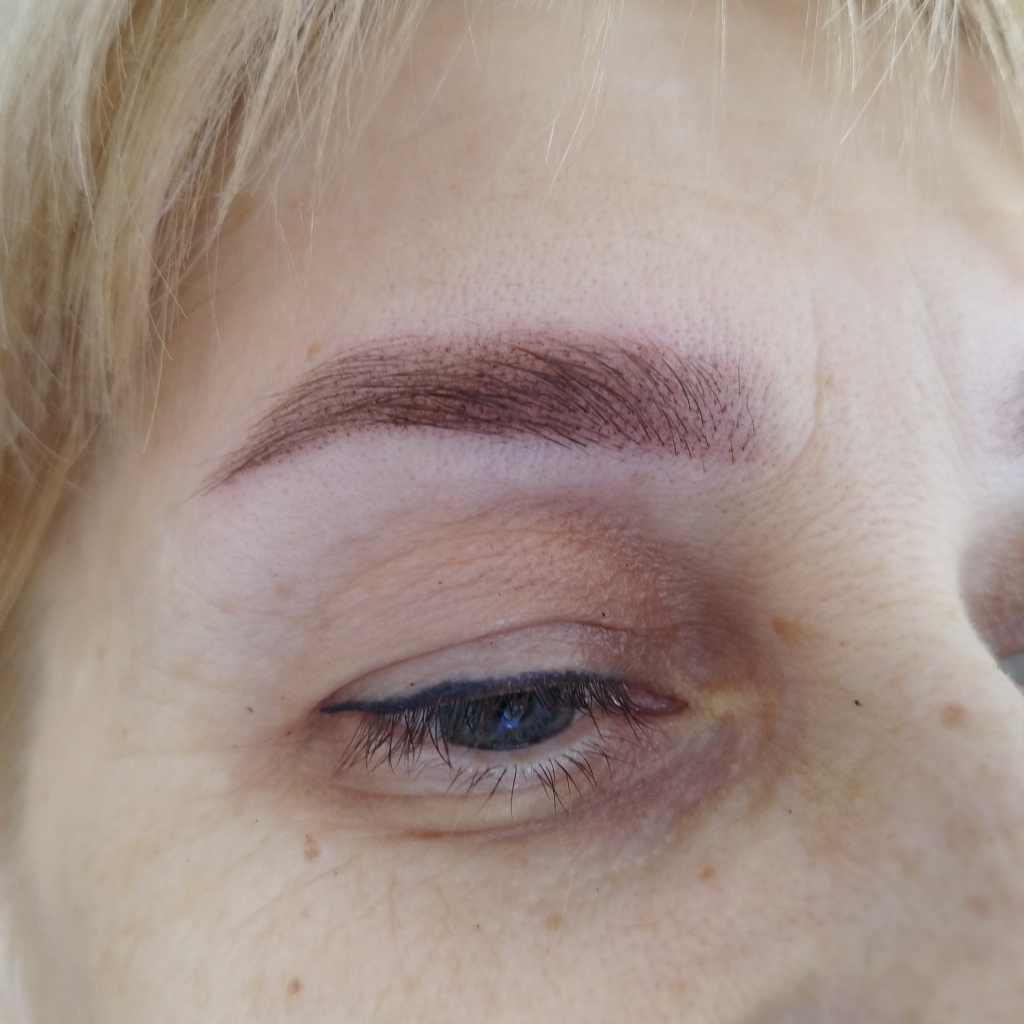 Брови перманент