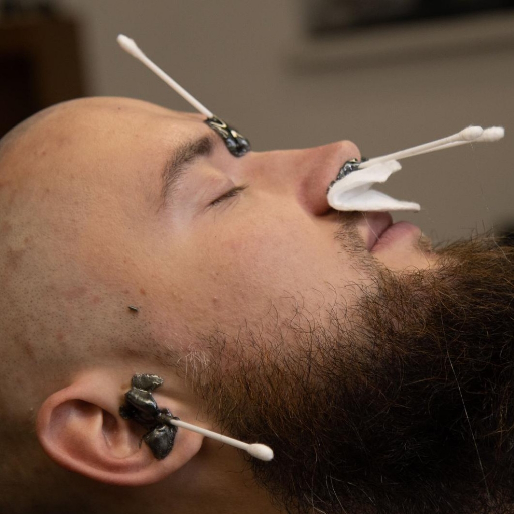 Удаление волос воском 1зона