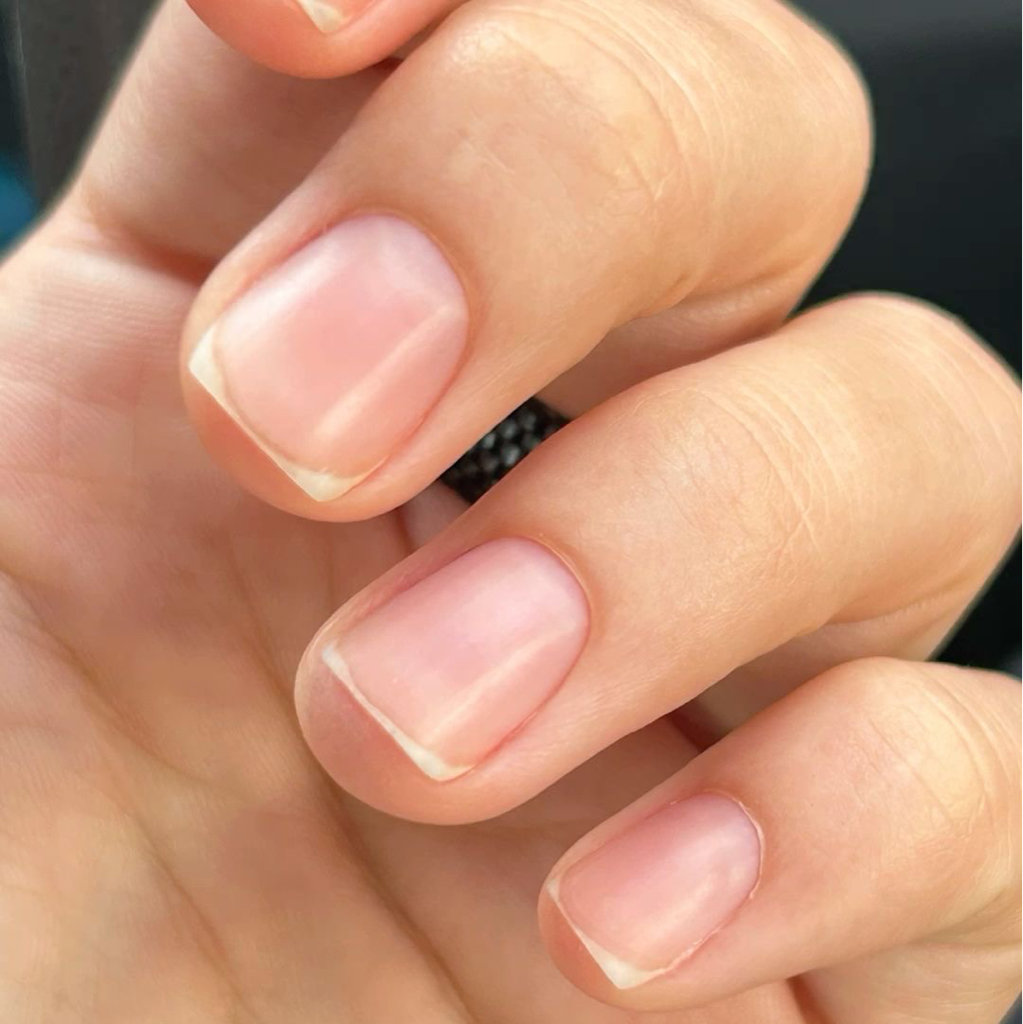 Пилочный маникюр