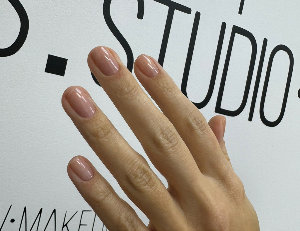 Маникюр без покрытия