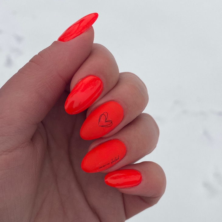 Маникюр+гель-лак (с дизайном)