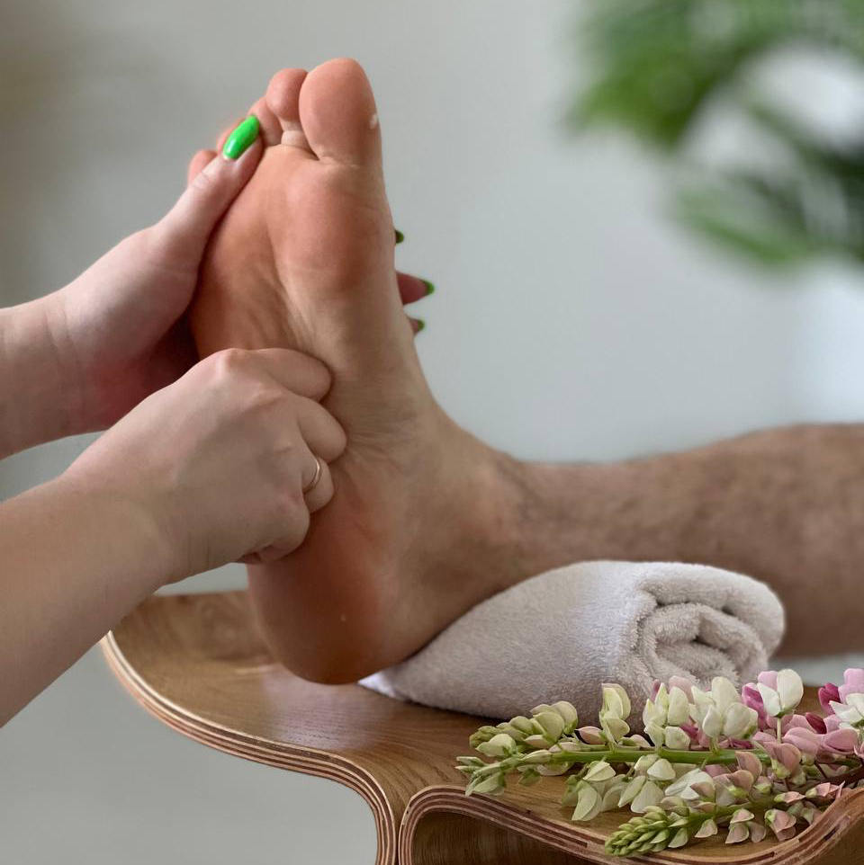 Массаж стоп