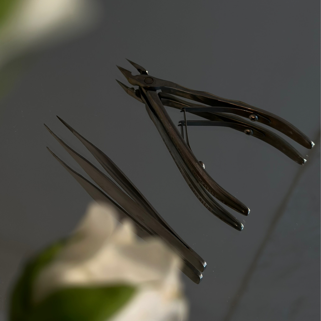 Стрижка ногтей