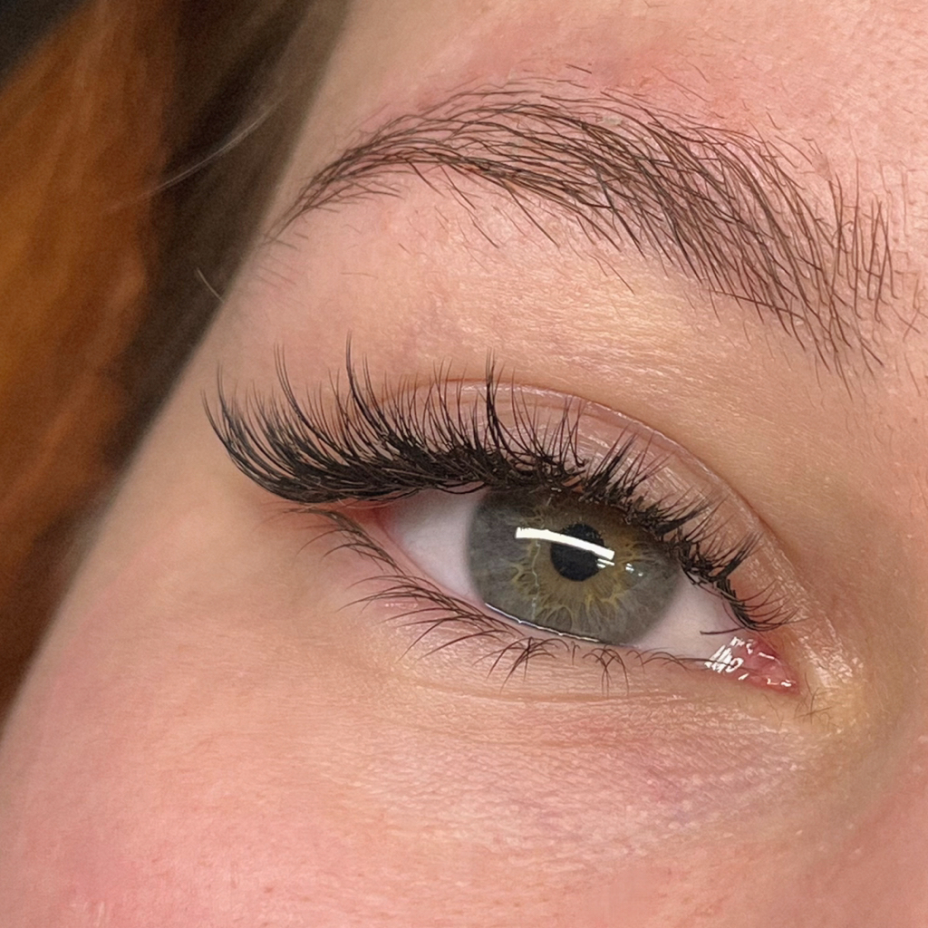 Наращивание - 1,5д (Лучики/пучки/коричневые включены в стоимость)