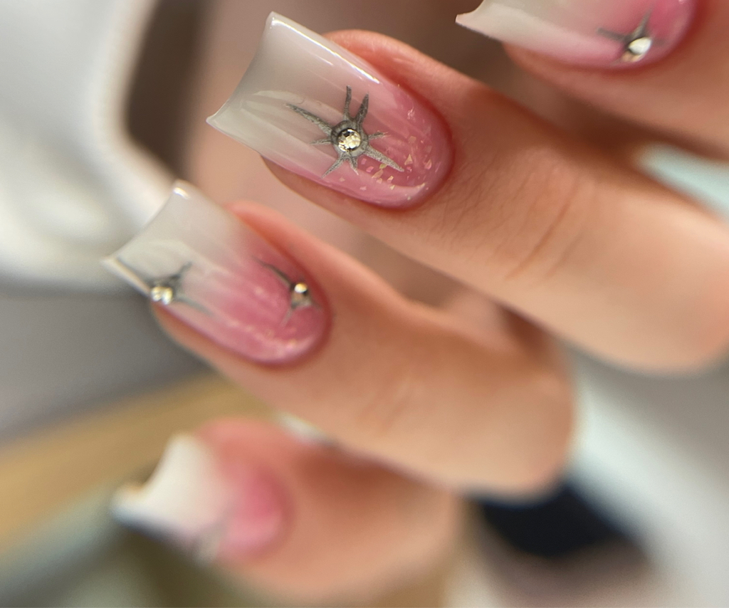 Маникюр с покрытием гель-лак и укреплением и снятия чужой работы