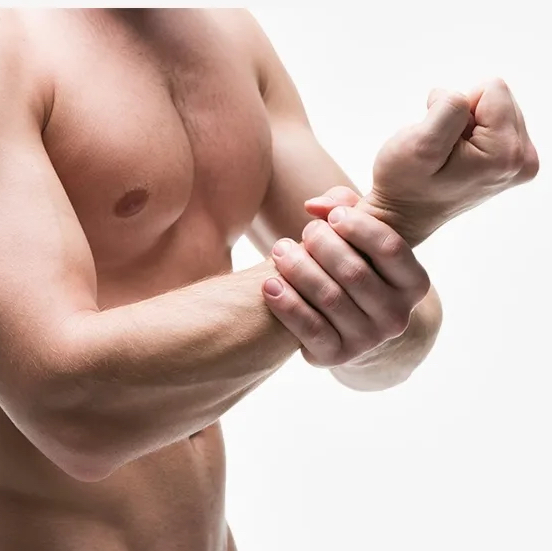 Руки до локтя (кисти и пальцы входят)