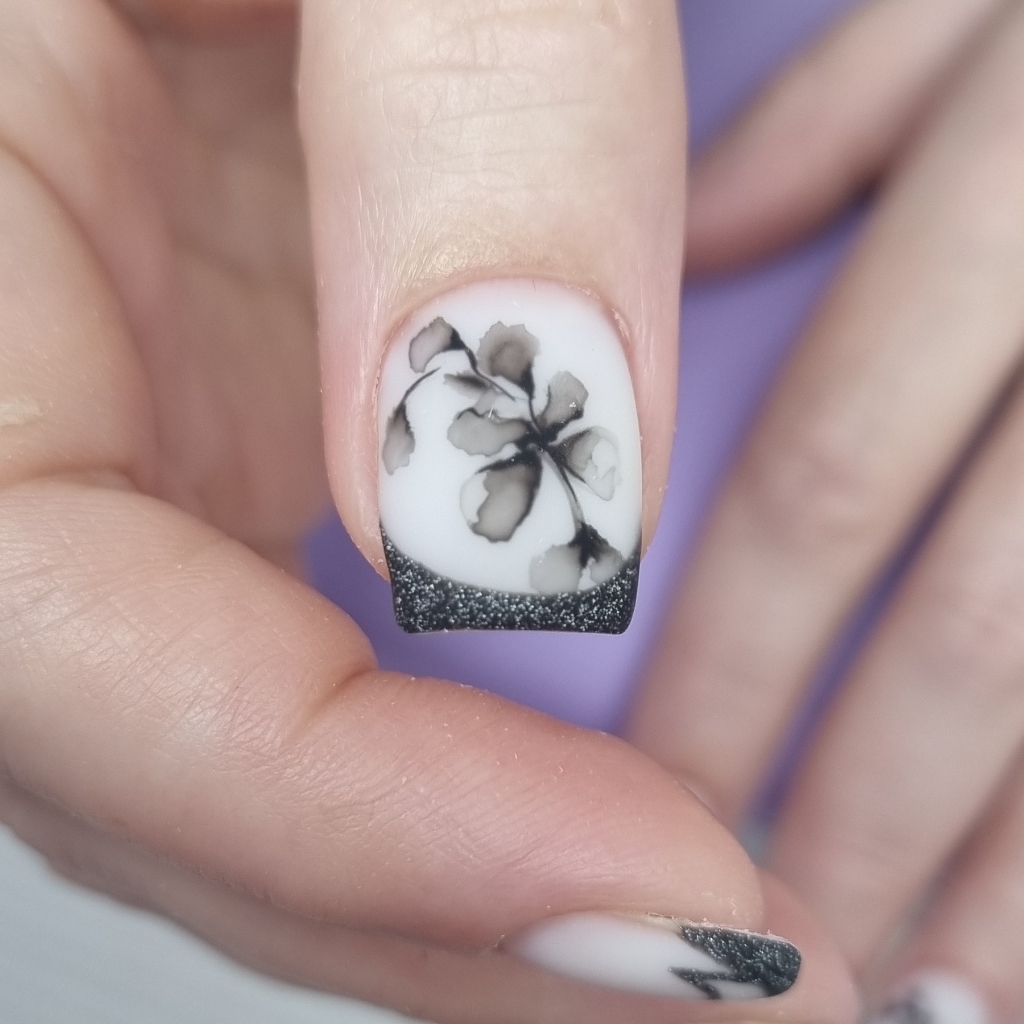 Ремонт ногтя