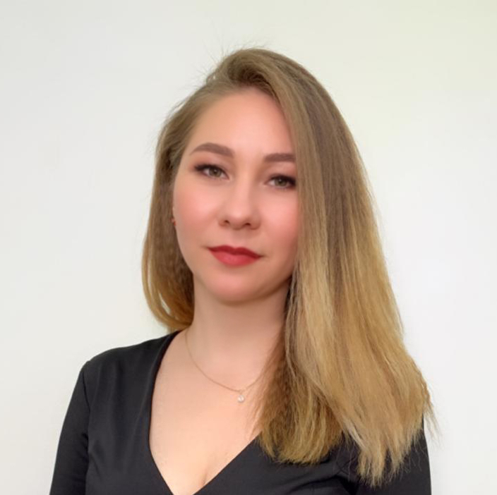 Ведущий Мастер Лидия