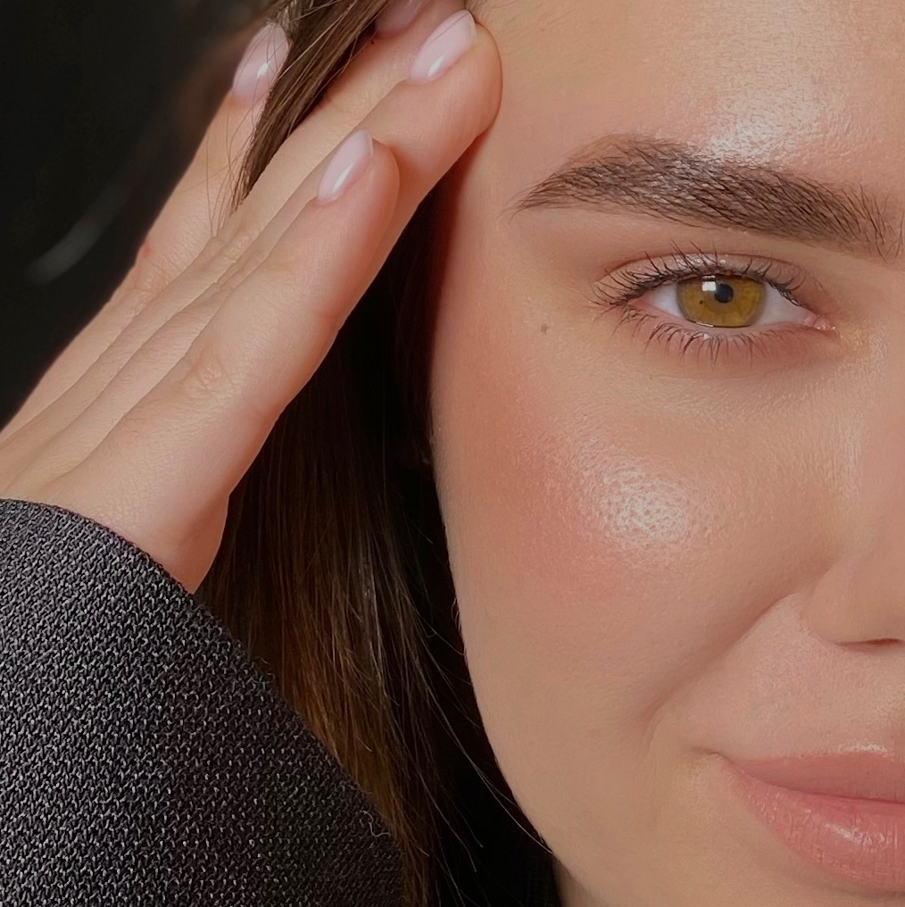 Полное оформление бровей (окрашивание и коррекция)