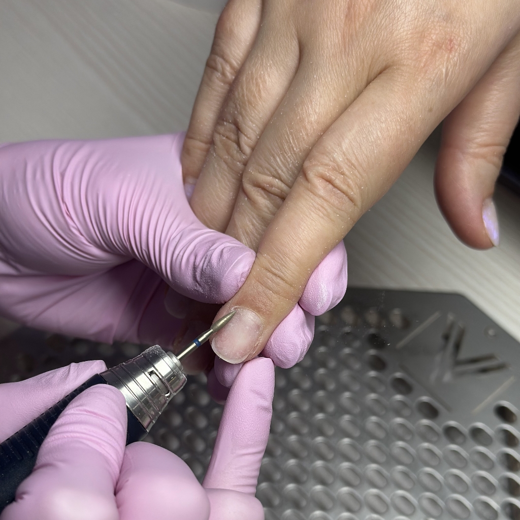 Маникюр аппаратный/комбинированный