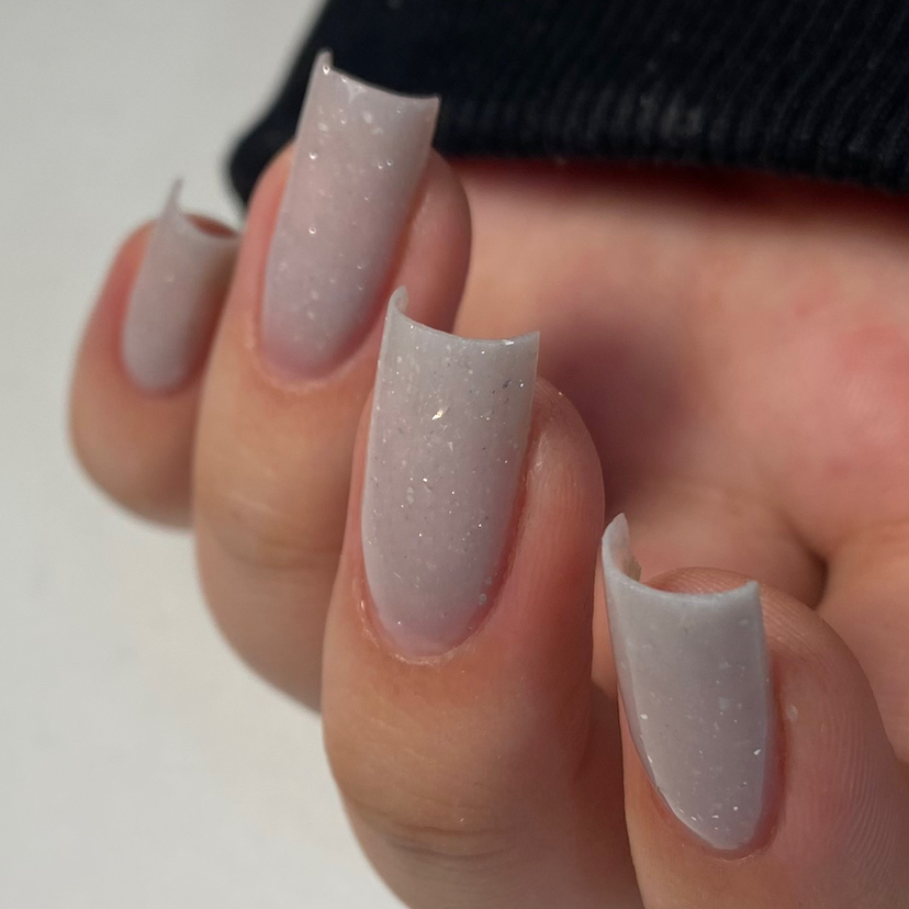 Маникюр с укреплением гелем