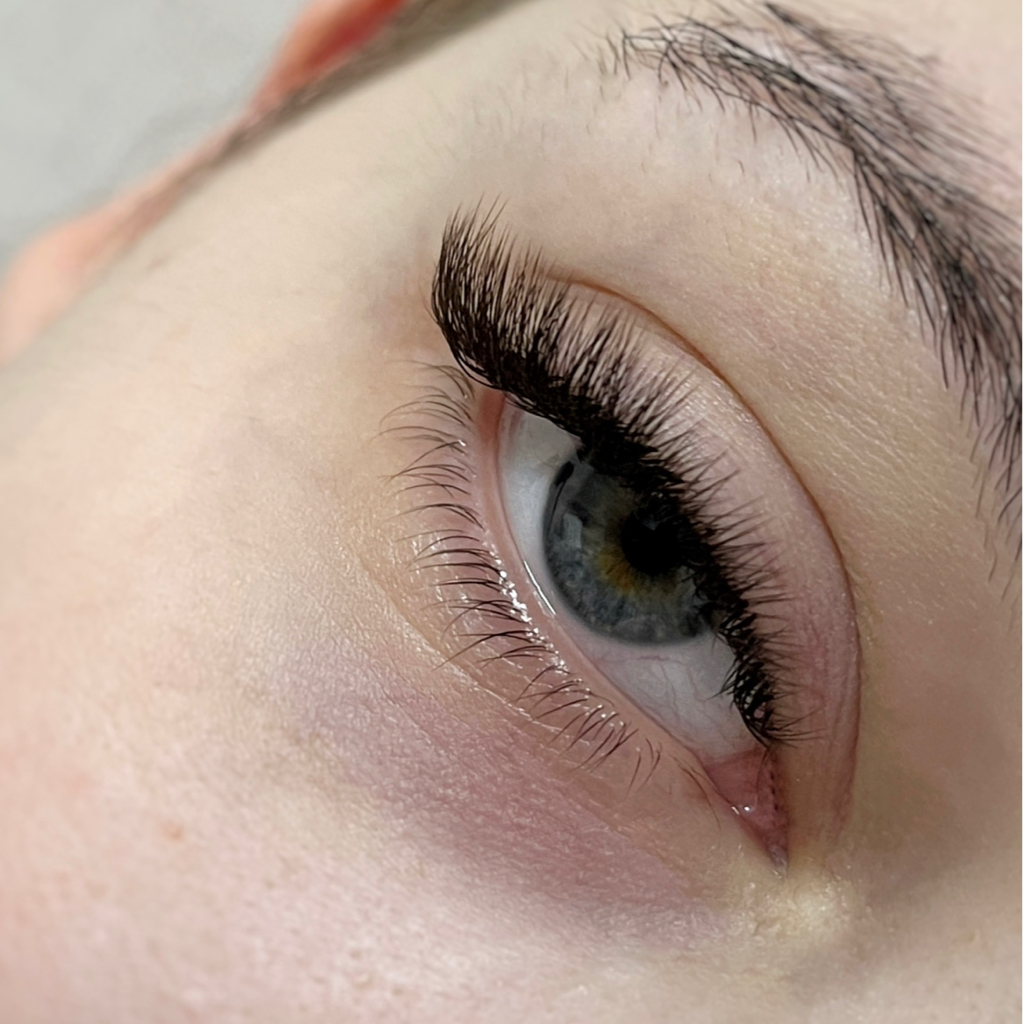 2D  «ПО НАТУРАЛЬНОМУ ПЫШНО»