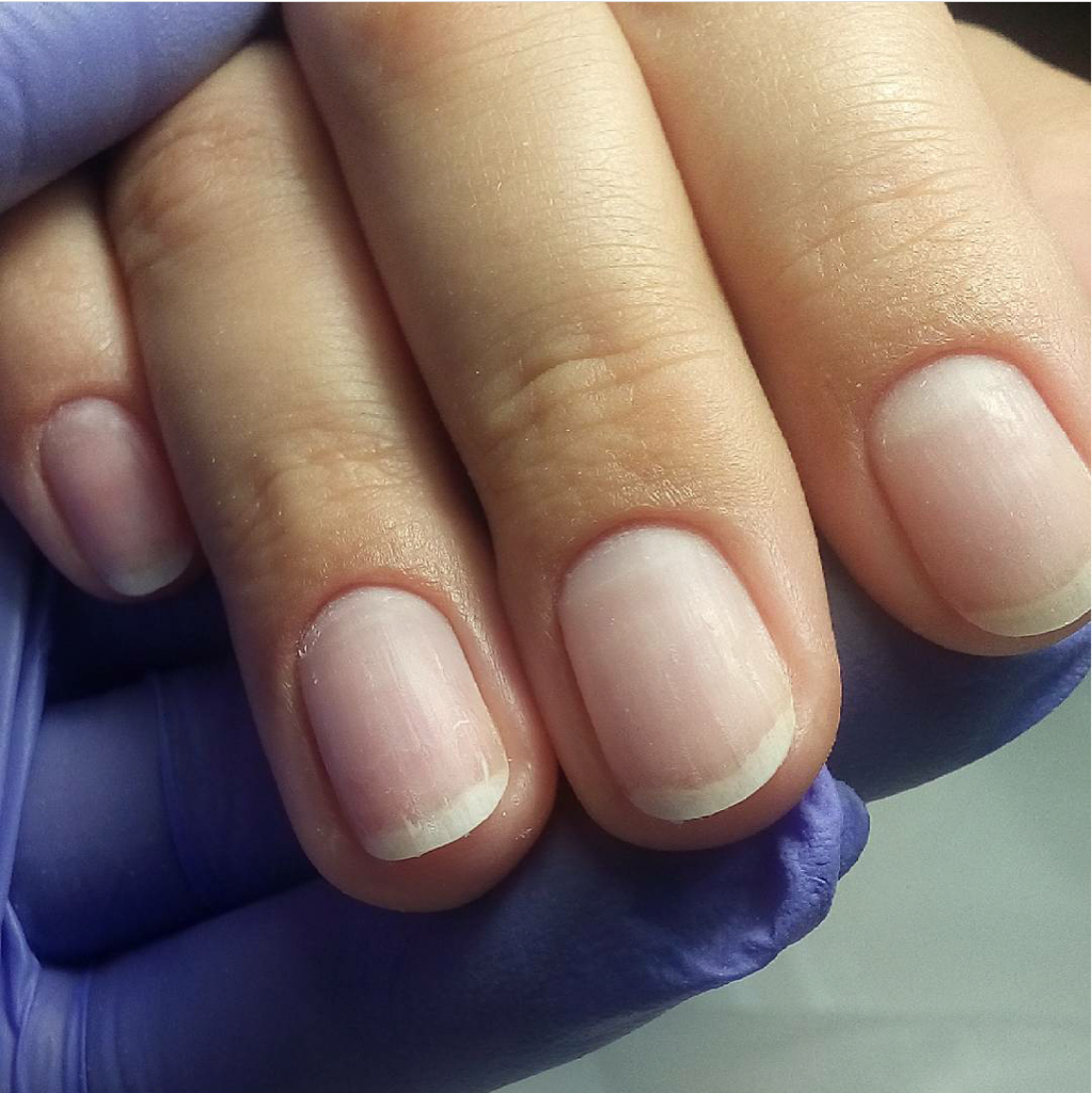 Маникюр ( просто обработка без покрытия)