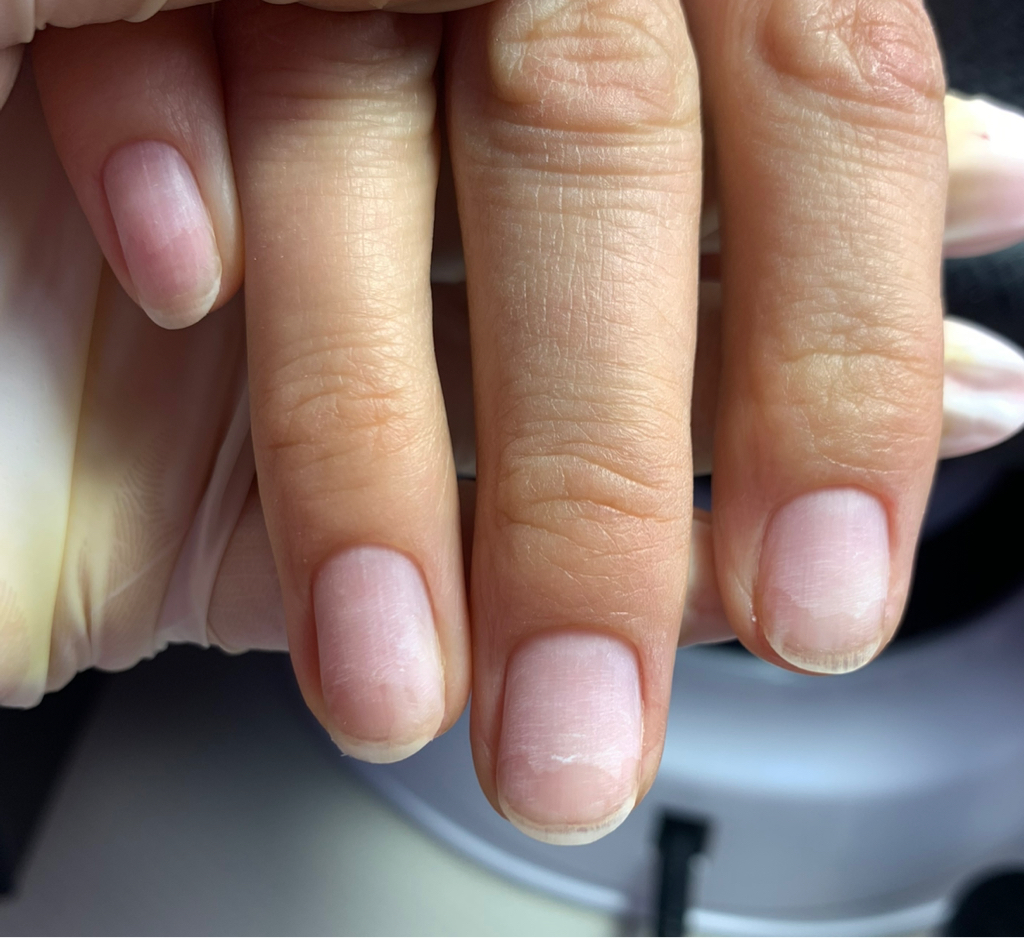 Manucure ( sans vernis)