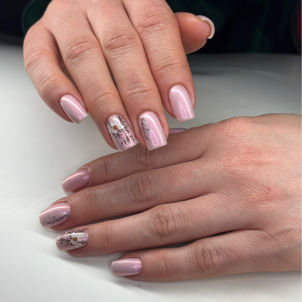 Nail strengthening/Гелеве укріплення
