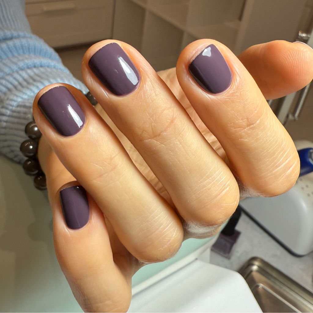 Покрытие лаком