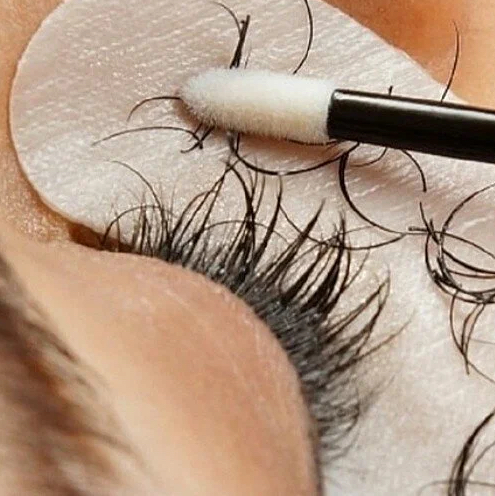 Снятие ресниц от нашего мастера без дальнейшего наращивания   (Removing eyelashes from our master without further extension)