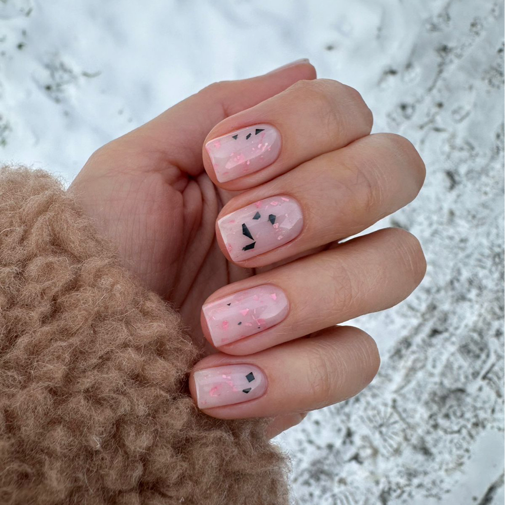 Маникюр с покрытием гель лак