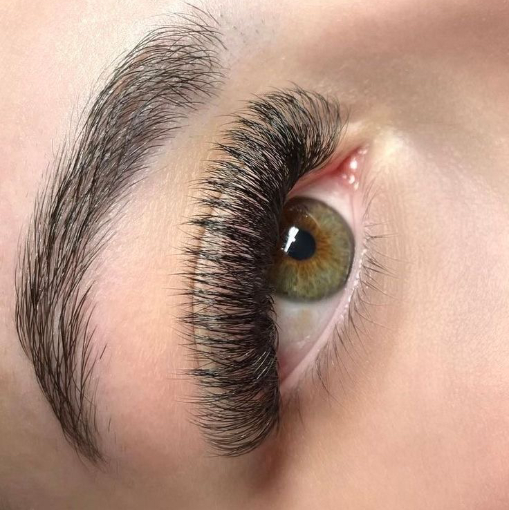 Наращивание ресниц 5d - 7d