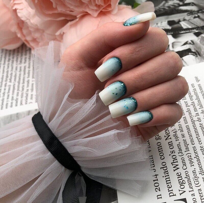 дизайн ногтей(лунки,френч)