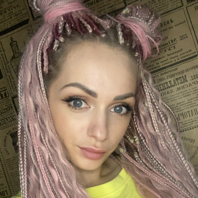 Де mix косы (косички+кудри/локоны)