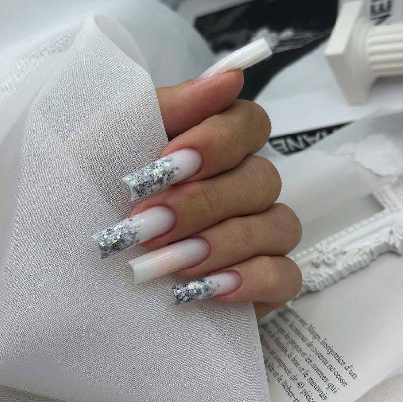 Коррекция наращенных ногтей