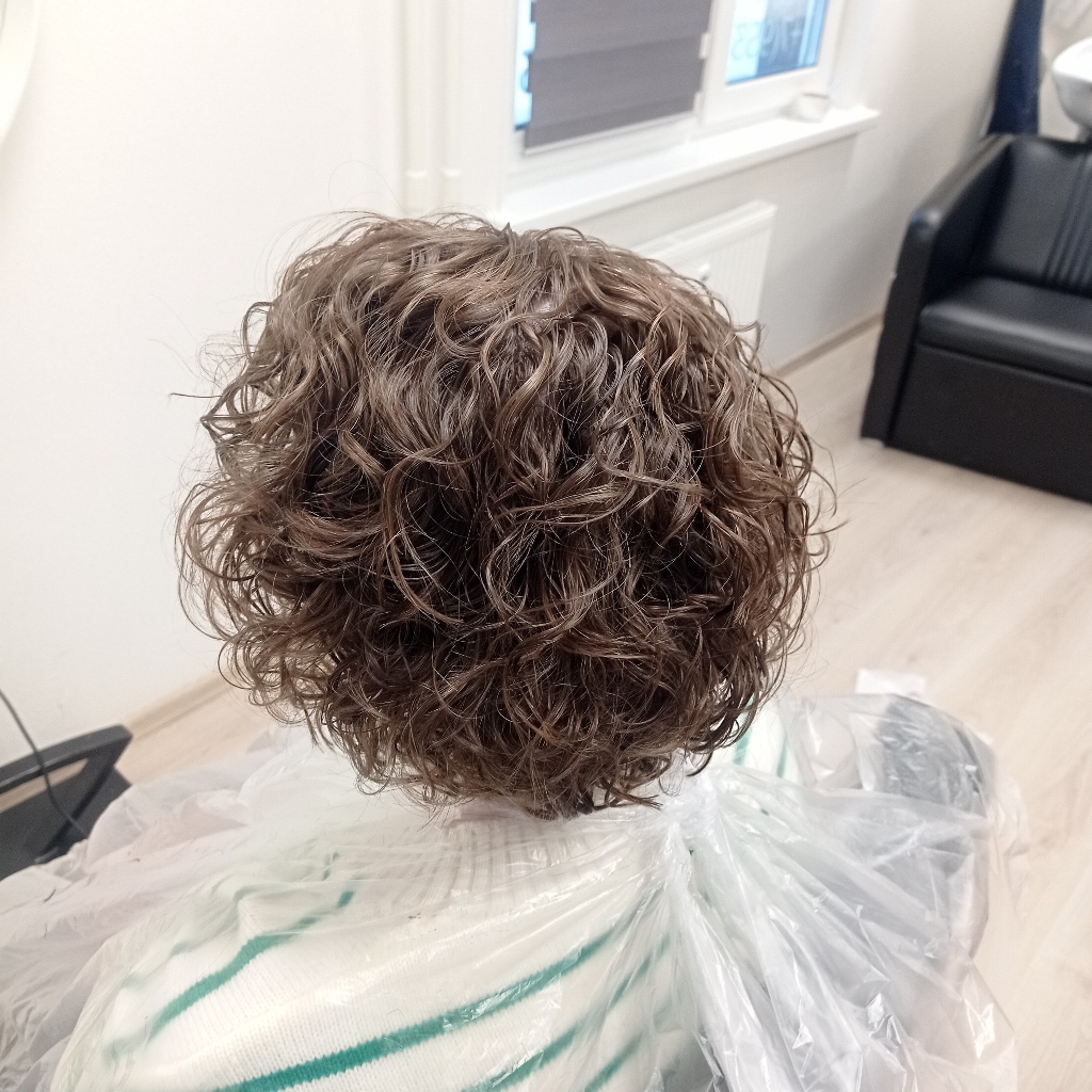 Биозавивка на короткие волосы