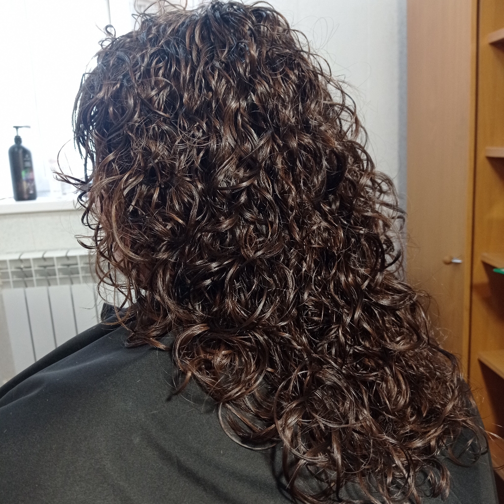 Биозавивка длинные волосы (ниже края лопаток)