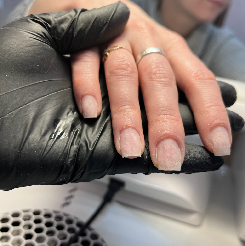 Снятие гель-лака без последующего покрытия