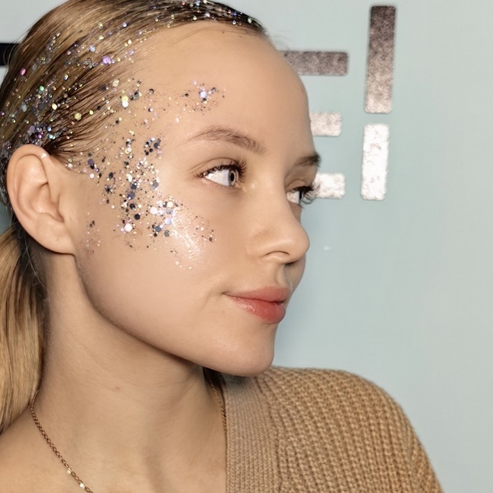 Классическое наращивание ресниц LED   TOP МАСТЕР