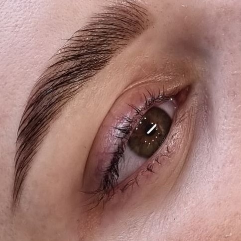 Оформление бровей +уход