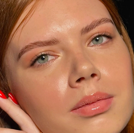 Объёмное наращивание ресниц + Оформление бровей