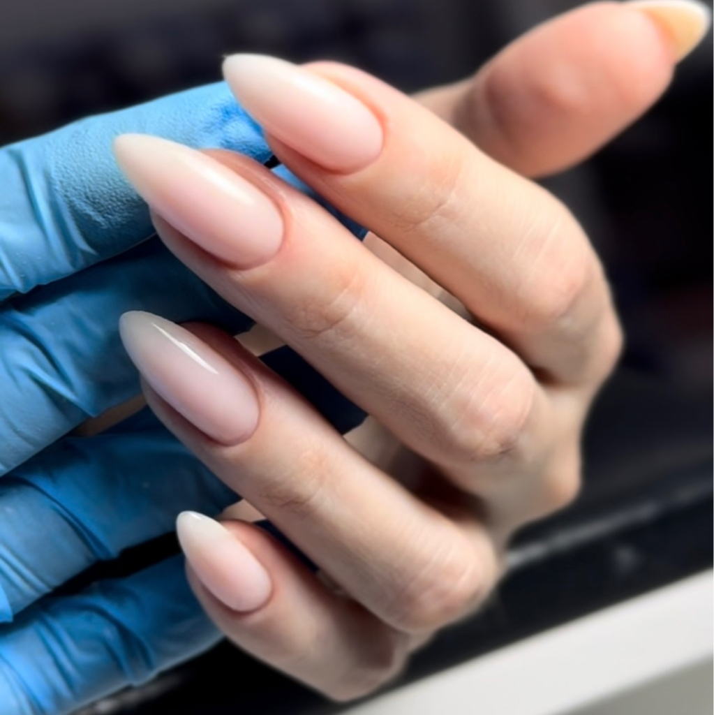 Маникюр с гель покрытием