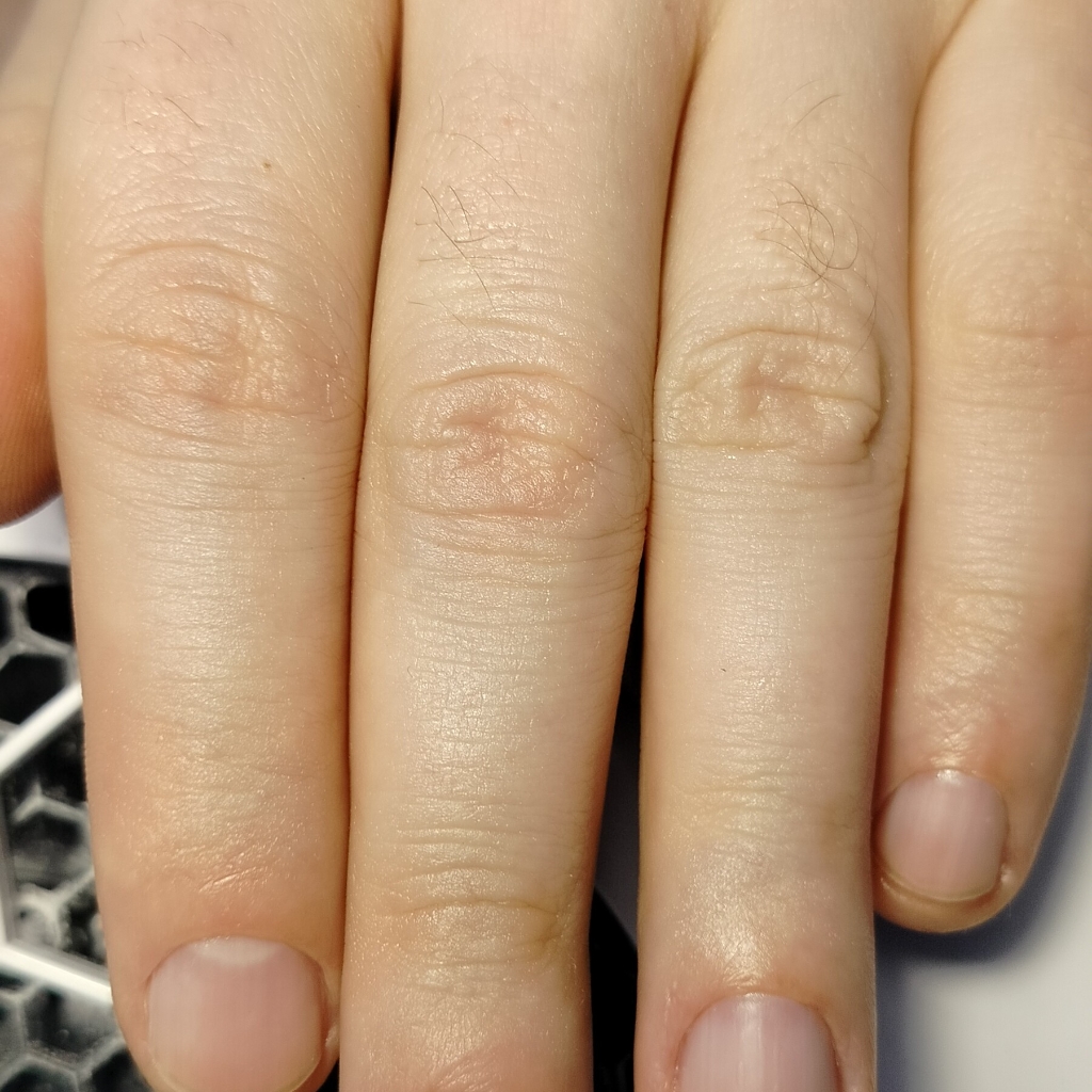 Маникюр мужской