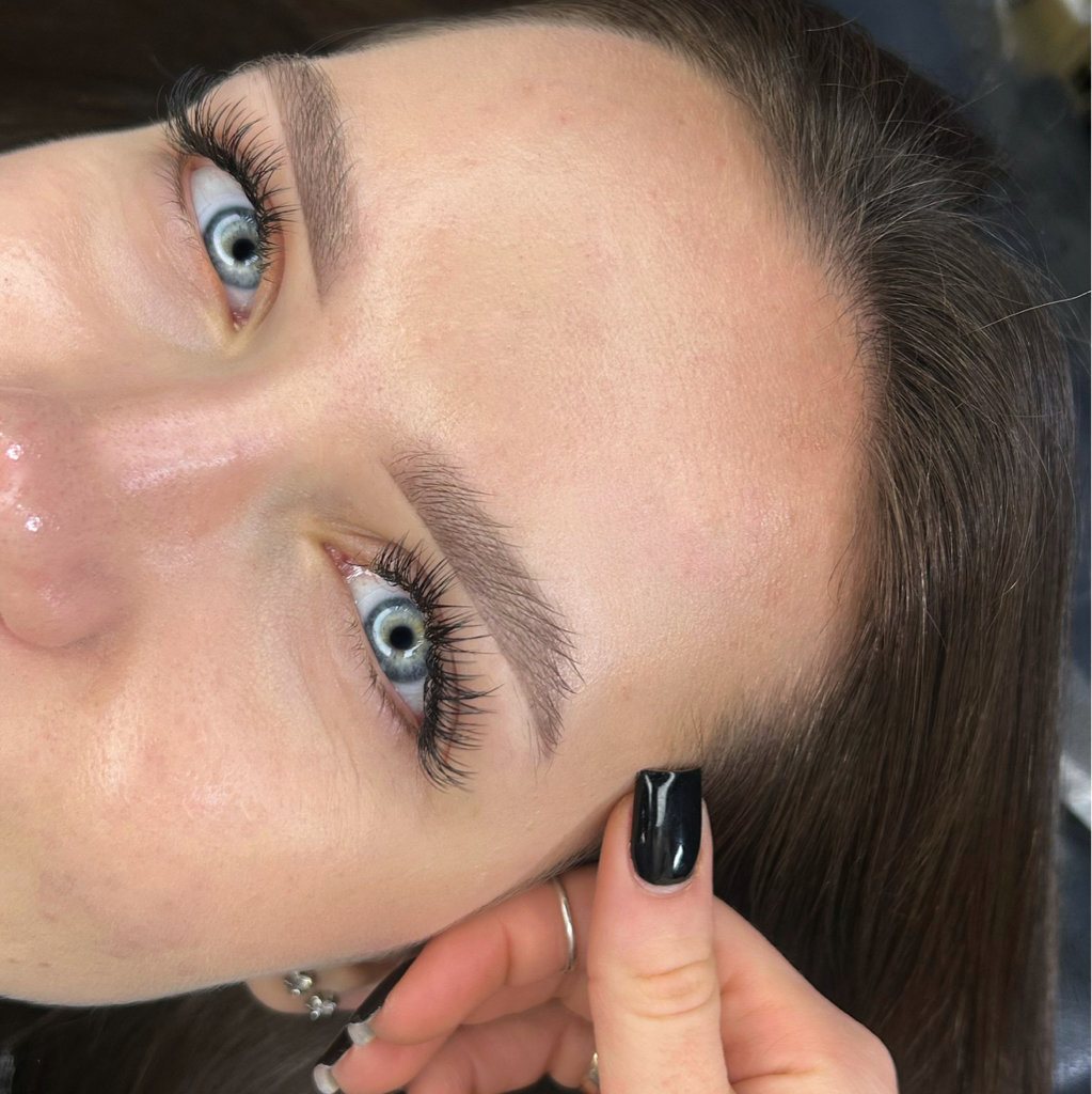 ОБНОВЛЕНИЕ ПЕРМАНЕНТА бровей