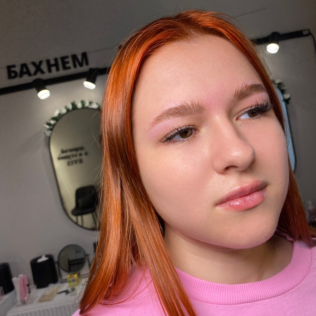 ОКРАШИВАНИЕ БРОВЕЙ — без коррекции (увлажнение, окрашивание краской/хной)