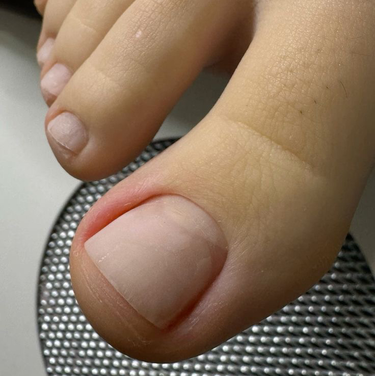 Топ мастер Комбинированный/аппаратный/классический педикюр без покрытия