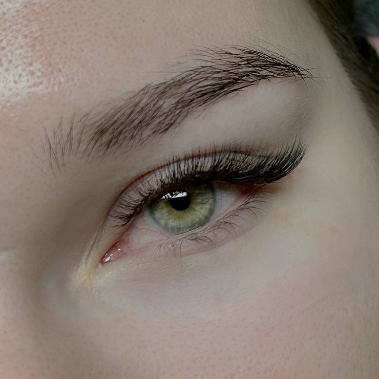 Наращивание ресниц 2-3D