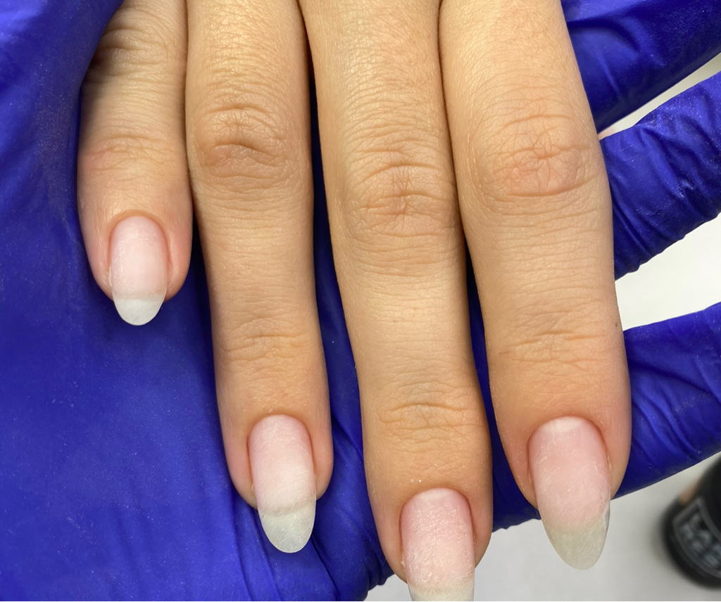 Снятие гель-лака