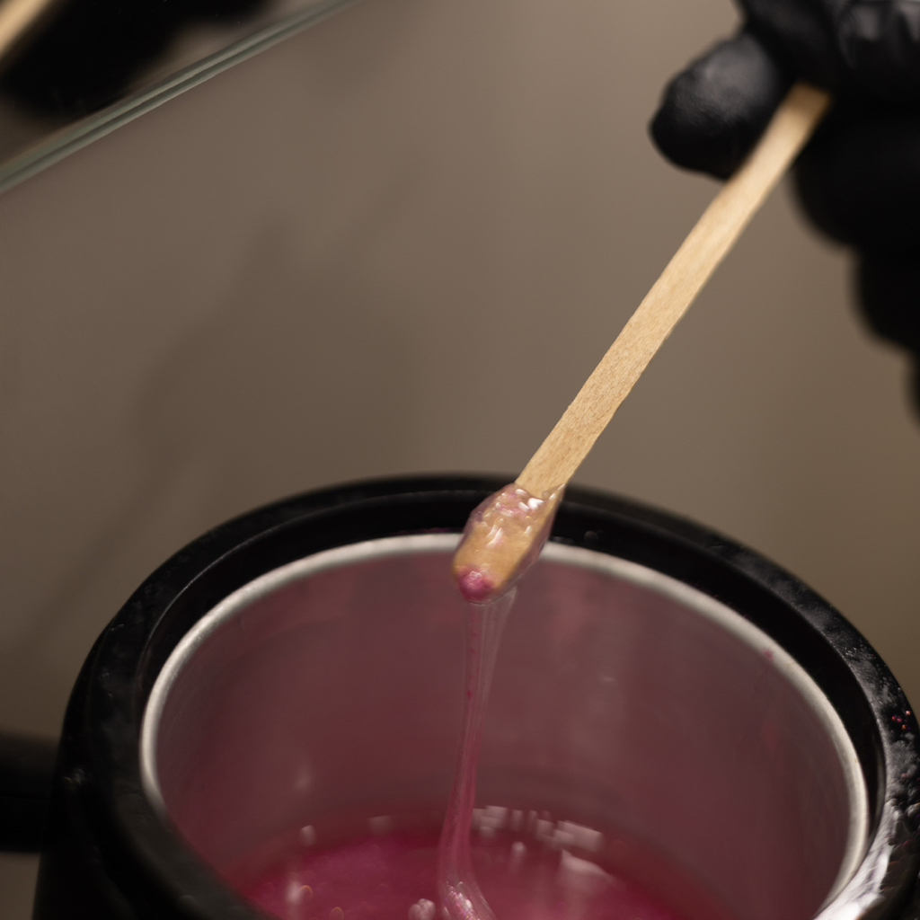 Ваксация лица / Sejas vaksācija