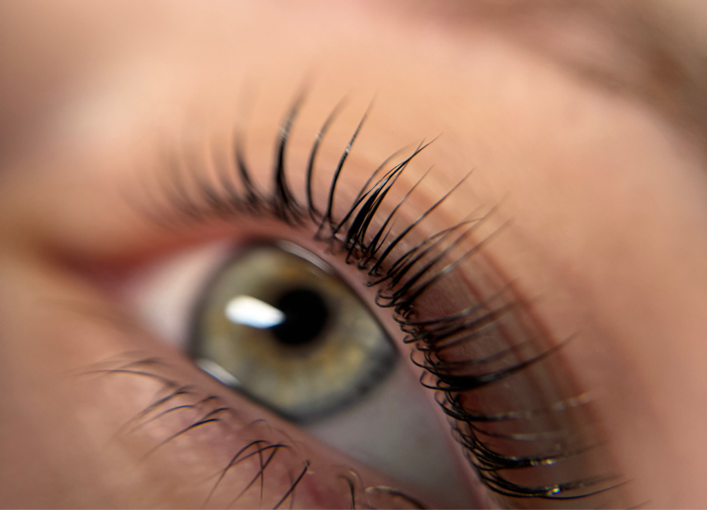 Ламинирование ресниц