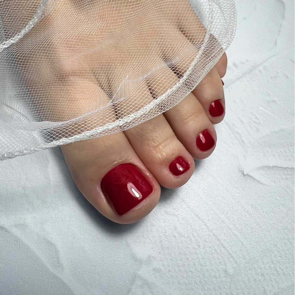 Педикюр без обработки стопы С покрытием