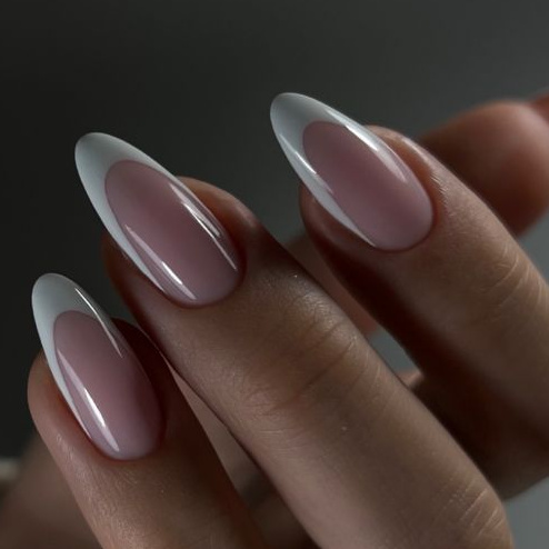 Френч маникюр