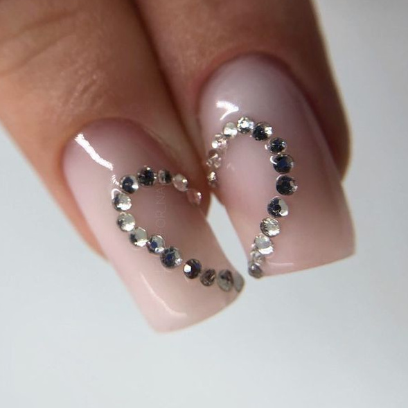 Дизайн инскрустация стразами