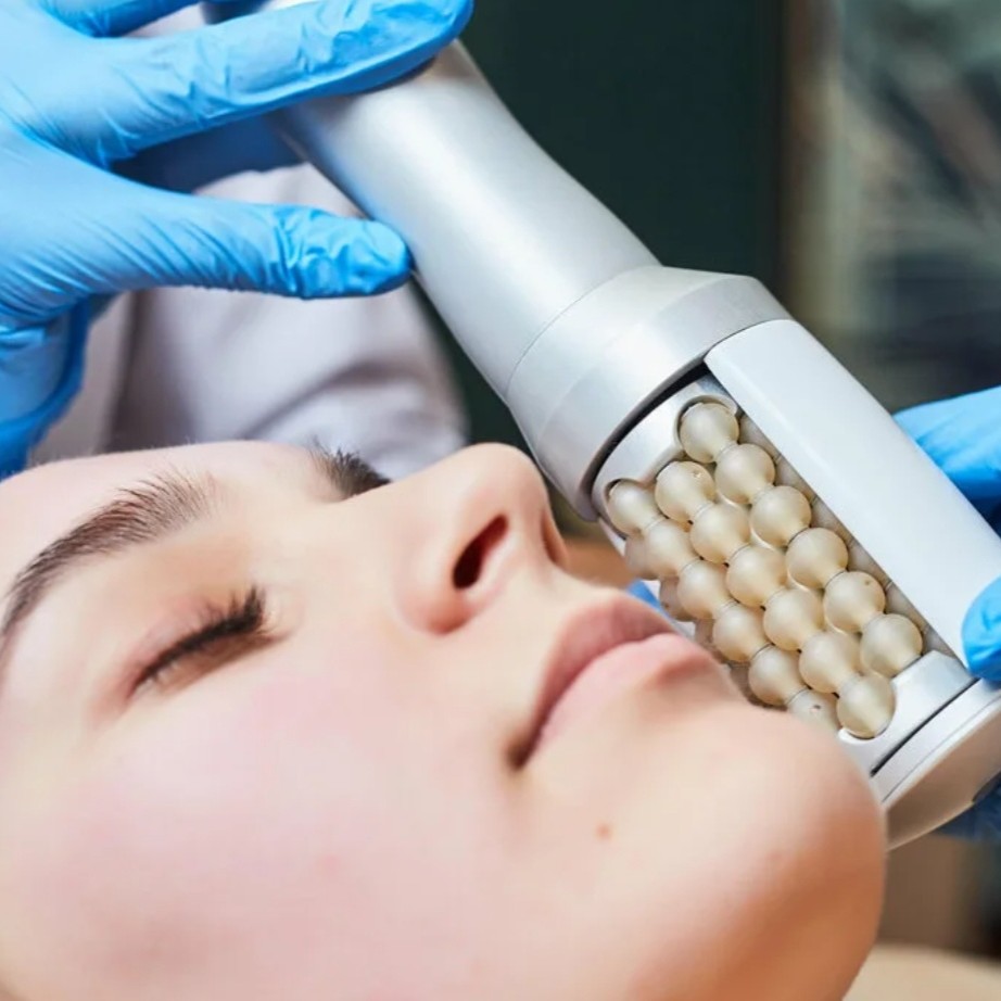 Массаж лица (сферами)