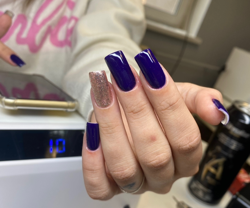 Наращивание ногтей