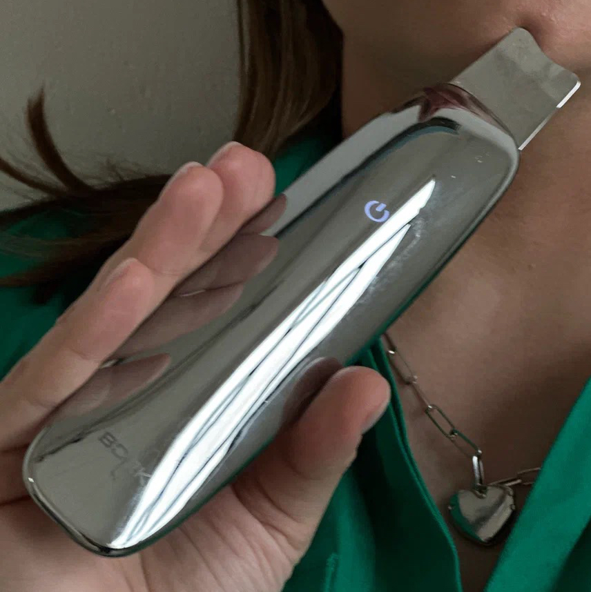 УЛЬТРАЗВУКОВАЯ ЧИСТКА ЛИЦА