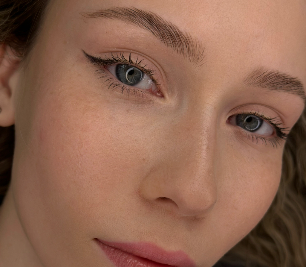 Обновление Губы перманент