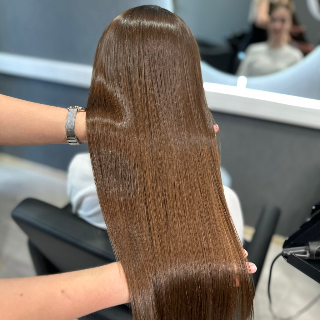Кератиновое выпрямление