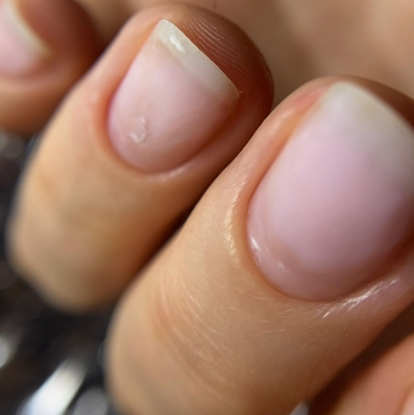 Маникюр без покрытия
